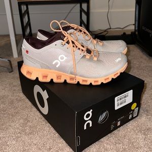 On Running Cloud X - Silver/Almond